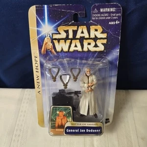 Star Wars Hasbro A New Hope General Jan Dodonna Battle of Yavin 2004 Sealed - Picture 1 of 5