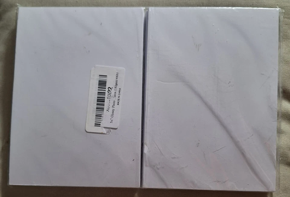 Lote de 100 papeles fotográficos brillantes de 5" x 7" (180 gsm / 48 lb) - NUEVO Foto 1 de 1