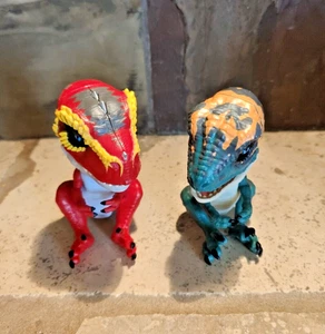 2 Fingerlings Untamed Dinosaur T-Rex 1.5" figures - One Green and One Red Dinos - Picture 1 of 4