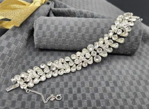 Pulsera Eisenberg vintage de diamantes de imitación en capas de 3 filas con cadena de seguridad anterior a 1955 - Imagen 1 de 9