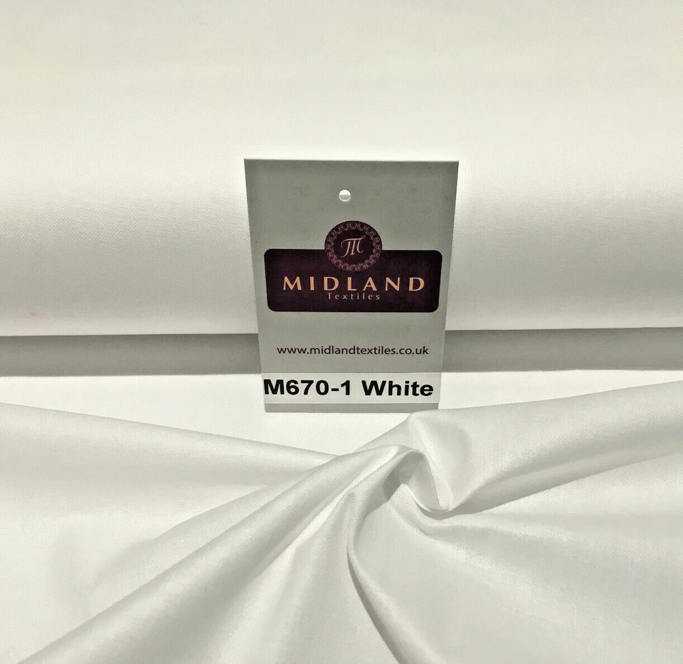 Plain White 100% Cotton ideal for clothing, draping, Craft 60" Wide M670-1 - Image 1 of 4