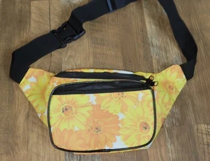 Sojourner Bags Yellow Flower Fanny Pack, Adjustable Strap,2 Zippered Pockets. - Picture 1 of 5