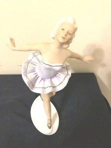 FASOLD AND STAUCH ONE PORCELAIN FEMALE BALLERINA  FIGURINE COLOR  VIOLET TUTU - Picture 1 of 4