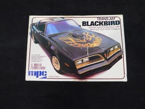 MPC Trans-Am Blackbird 1/25 Open Box - Bild 1 von 2