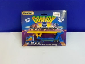 MATCHBOX 1/64 SCALE CONVOY CY1 BLUE KENWORTH CAR TRANSPORTER - Picture 1 of 8