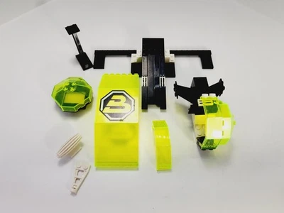 LEGO Space Aerial Intruder Pieces 6981 - Image 1 of 4