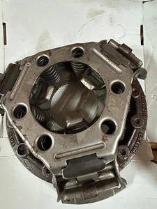 passend für UNI NEW IDEA 704 705 707D Traktor Kupplung 11" Druckplatte - Bild 1 von 2