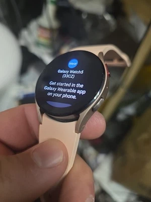 Samsung Galaxy Watch 5 40mm GPS LTE Unlocked (SM-R905) Pink new condition (2) - Image 1 of 4