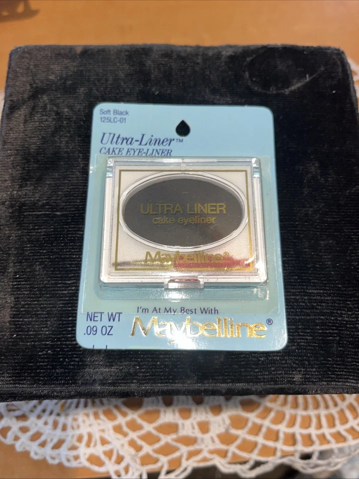 Delineador de ojos Maybelline Ultra Liner de colección 125LC-01 EE. UU. Nuevo Foto 1 de 4