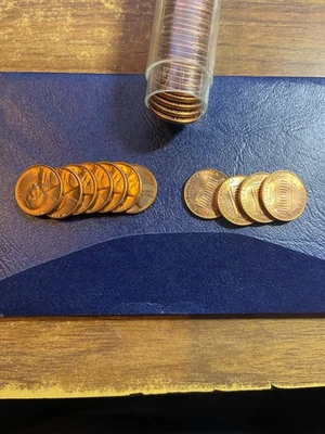 1960 and 1961 P Roll of uncirculated Lincoln Cents - Image 1 of 2