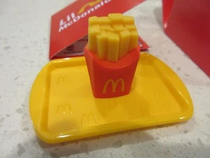 LIL McDonalds Happy Meal Toys 2025 Mini Niños Freír #1 Recién salido de los Arcos Dorados - Imagen 1 de 2