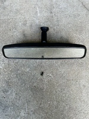 2003-2007 Saturn Ion 2.2L OEM Front Rear View Mirror 011083 - Image 1 of 4