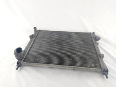 8200073817 RADIATORE ACQUA RENAULT TRAFIC 1.9 D 74KW 6M 2P (2004) RICAMBIO USATO - Immagine 1 di 4