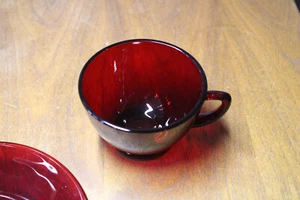 Flourencent Glass Cadmium Selenium Tea Cup Vintage Glass Vintage Ruby Glass - Picture 1 of 7