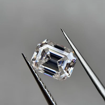 2PCS White D GH Loose Moissanite 1.5x2.5mm-7x9mm Emerald White GRA Certificate - Image 1 of 4