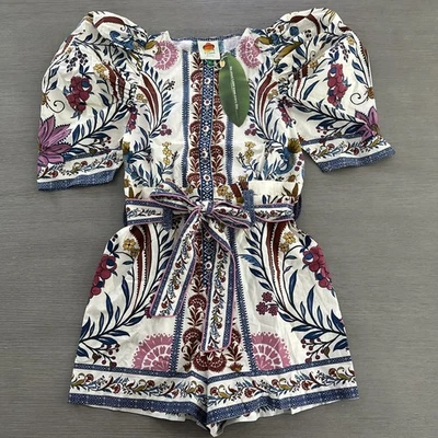 Mameluco Farm Rio Romantic Lightness manga abullonada talla S con cinturón nuevo con etiquetas $210 Foto 1 de 4