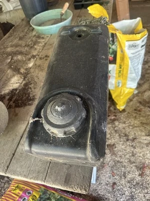 tanque de combustible pargo Foto 1 de 4