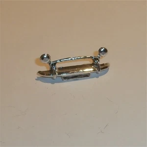 Triang Spot-On 289 Morris 1000 Front Bumper Grille Unit - Picture 1 of 4