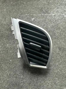 2020-2023 KIA SELTOS LEFT FRONT DASH BOARD A/C AIR VENT (LH) (P) - Bild 1 von 3