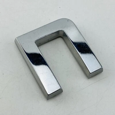 Hyundai Entourage 2007-2010 emblema letra logotipo insignia puerta trasera cromada OEM D86N Foto 1 de 4