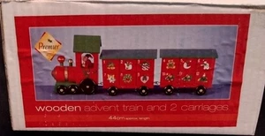 Wooden Christmas Advent Train And 2 Carriages - Picture 1 of 9