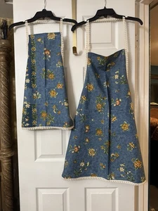 Mother And Daughter Matching Aprons - Picture 1 of 8