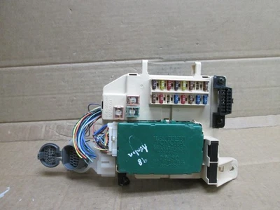 97 98 99 Toyota Avalon Interior Cabin Fuse Box Relay Junction Block 1997-1999 - Image 1 of 2