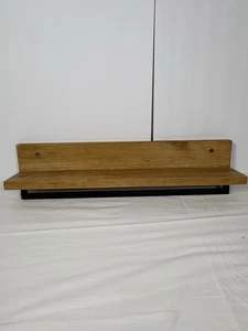 Estante de pared flotante de madera rústica con soporte de metal negro | Industrial moderno de 21" - Imagen 1 de 7