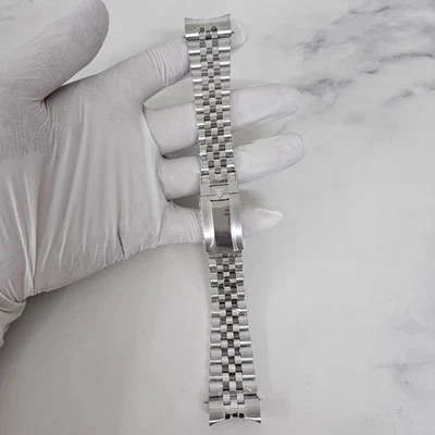 Pulsera de reloj 21 22 mm curva sólida jubileo para Tudor Black Bay 41 mm plateada  Foto 1 de 4