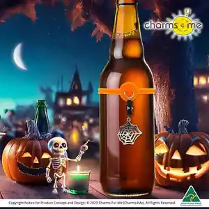 Identificación personalizada de bebida de Halloween (plateada): banda de silicona naranja, dije de tela de araña - Imagen 1 de 9