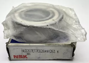 NSK NU2207ET7CG26 Cylindrical Roller Bearing - Picture 1 of 5