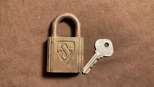 Vintage Slaymaker Brass Padlock w Original Key Vintage Shed Gate Chain Hardware - Picture 1 of 9