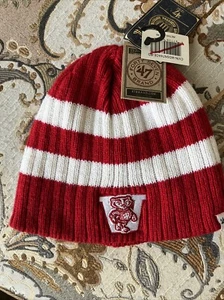 Wisconsin Badgers Red & White Beanie NCAA Acrylic One Size - Picture 1 of 8