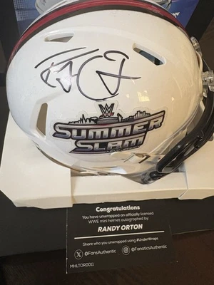 Minicasco firmado por Fanáticos WWE Summerslam 2025 Randy Orton 25/01 ¡Imprescindible! Foto 1 de 3