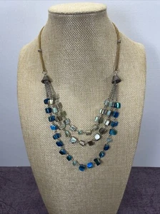 Neutral Tones Classic Three Tiered Necklace - Picture 1 of 5