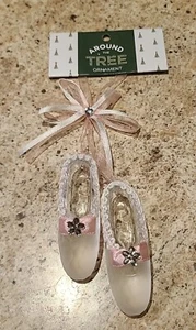 New Around The Tree Clear Resin Frosted Toes Pink Ribbon Ballet Slipper Ornament - Picture 1 of 10