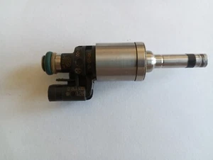 FORD FOCUS 1.0 ECOBOOST 92KW FUEL INJECTOR FoMoCo CM5G-9F593-FA / 0261500128 - Picture 1 of 8