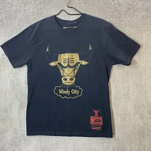 Mitchell Ness Shirt Adult Men Medium Chicago Bulls Graphic Print Windy City Logo - Picture 1 of 7