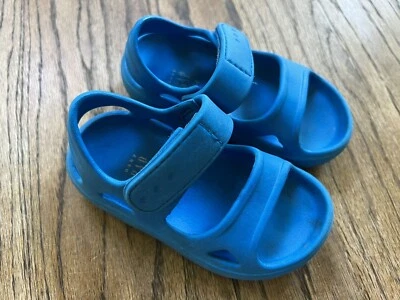 Baby Gap Blue Strap Sandals Size 5/6 - Image 1 of 2
