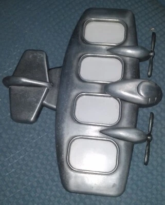 Lindo marco de fotos en forma de avión Malden tiene capacidad para 4 fotos metal tono estaño Foto 1 de 4