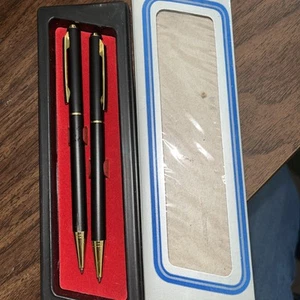 NOS Vintage Black & Gold Pen/Pencil Set in Original Box Taiwan - Picture 1 of 2