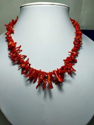 collana di corallo rosso - Immagine 1 di 4