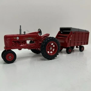 Ertl 1986 Special Edition Farmall 300 IH F-4 Diecast 1/43 Tractor w/Trailer Read - Picture 1 of 15