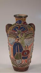 ANTIQUE JAPANESE SATSUMA MORIAGE POTTERY VASE TWO MEN - Picture 1 of 1