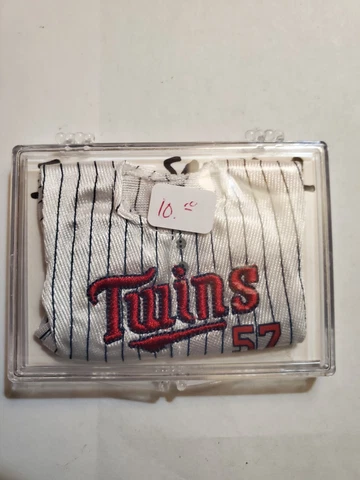 2005 Upper Deck Mini Jersey Johan Santana #57 Minnesota Twins Cover