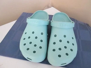 CROCS CLASSIC CAYMAN Men's 12 Light Green Slip On Clog NEW - Picture 1 of 6