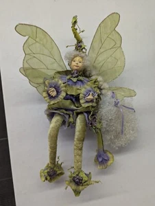Mark Roberts Collection Fairy - Woman with long hair and Wings - green & purple - Picture 1 of 3