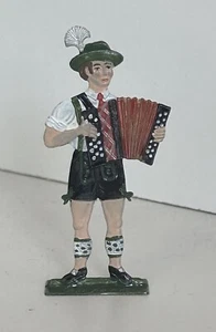 1140/24 Alte Zinnfigur Bayer Tracht Akkordeon Anhänger Zinnanhänger - Picture 1 of 3