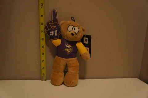 Minnesota Vikings Plush NFL Bear #1 Fan, 2019 By Good Stuff | 9 Inches Tall Cover