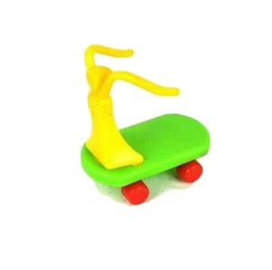Berenstain Bears Scooter Vintage Green Yellow Collectable - Picture 1 of 3